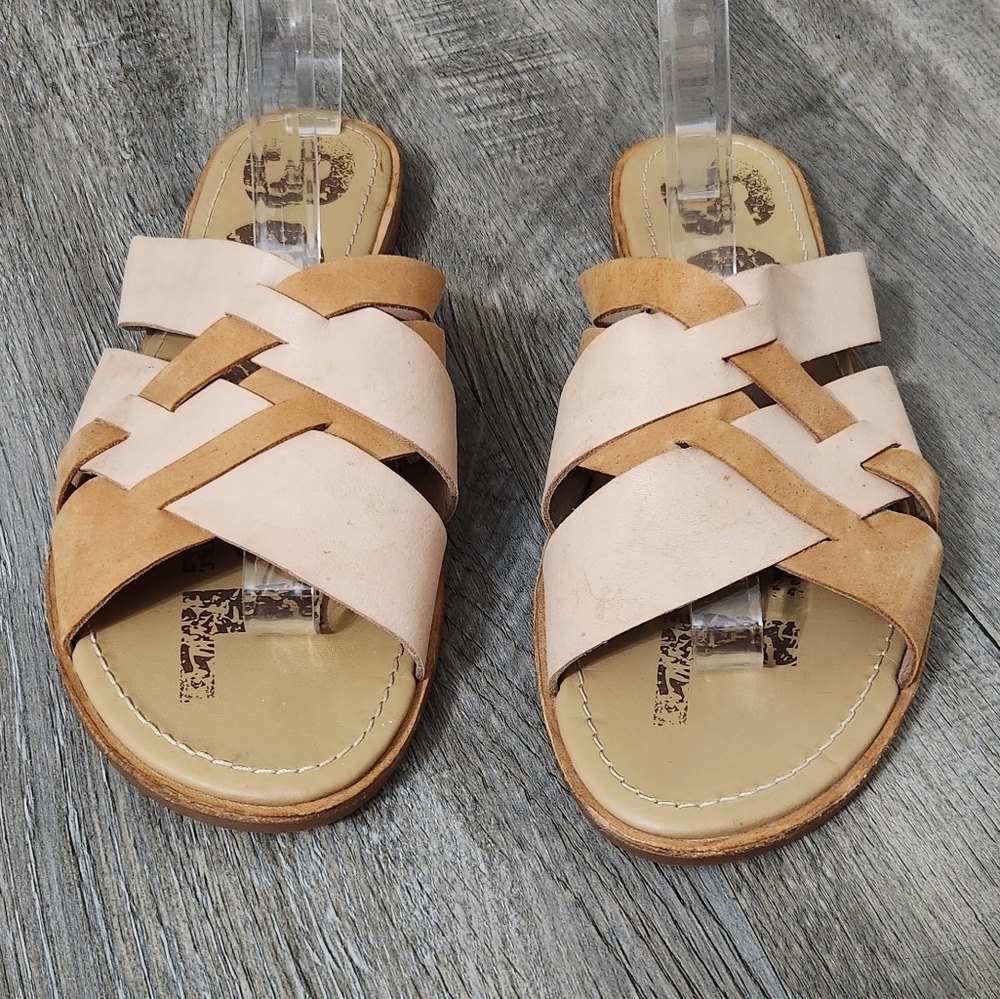 Women's Tan and Cream Sandals